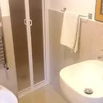 4 * نابولي