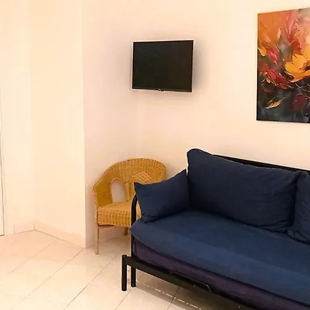 4 Apartment