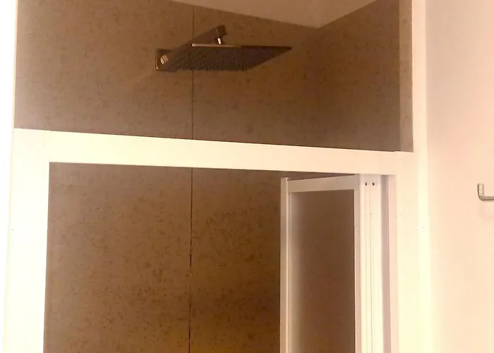 4 * Неаполь